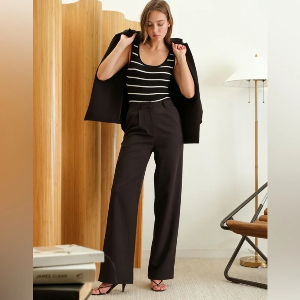 SOLD OUT 927. Stripe Knit Bodysuit in Black - Picture 3 of 7